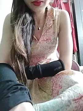 Snapshot of Noor_Darliing chatting on July 19, 2026, 3:42 pm Noor Darliing online show from July 19, 2026, 3:42 pm
