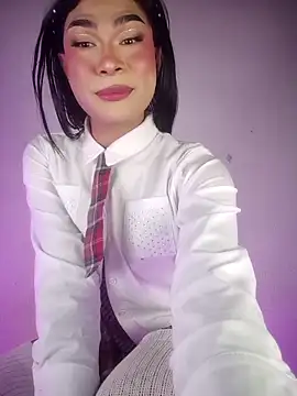 Victor-and-shelly online show from April 11, 2026, 10:35 pm