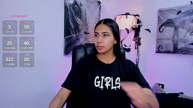 Snapshot of Ary_7 chatting on October 29, 2025, 11:42 am Ary 7 online show from October 29, 2025, 11:42 am