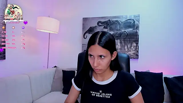 Snapshot of Ary_7 chatting on December 14, 2025, 11:49 am Ary 7 online show from December 14, 2025, 11:49 am