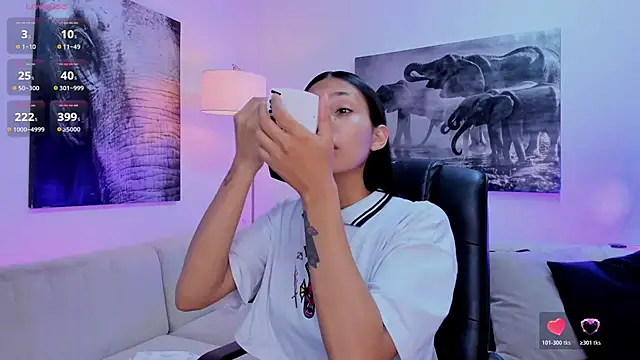 Snapshot of Ary_7 chatting on November 14, 2025, 11:36 am Ary 7 online show from November 14, 2025, 11:36 am