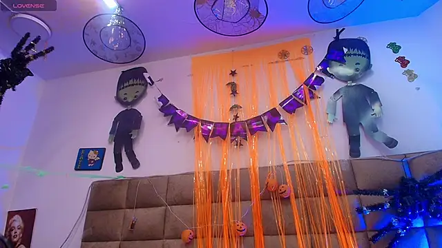  sex mia online show from October 16, 2025, 7:22 pm