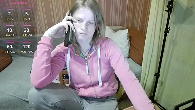 Snapshot of Kathlyn__Heath chatting on June 6, 2026, 6:57 pm Kathlyn Heath online show from June 6, 2026, 6:57 pm