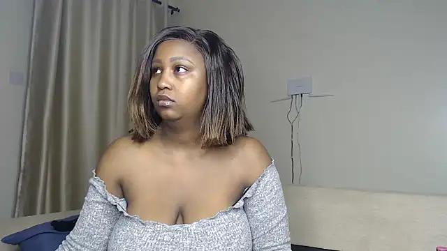 Snapshot of NIKKIE_LOVE chatting on November 1, 2025, 4:08 am NIKKIE LOVE online show from November 1, 2025, 4:08 am