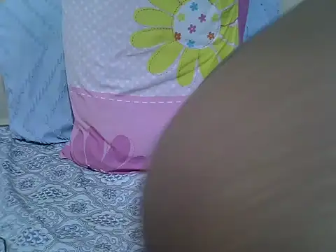 Snapshot of Melia0 chatting on March 15, 2026, 9:38 am Melia0 online show from March 15, 2026, 9:38 am