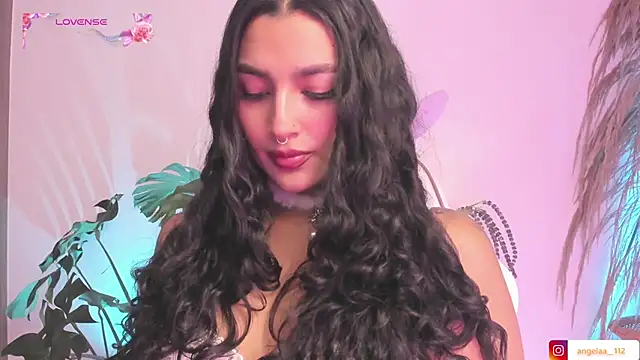 Snapshot of Anngel_1 chatting on October 17, 2025, 3:03 pm Anngel 1 online show from October 17, 2025, 3:03 pm