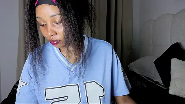 sexycabdy online show from November 18, 2025, 9:07 pm