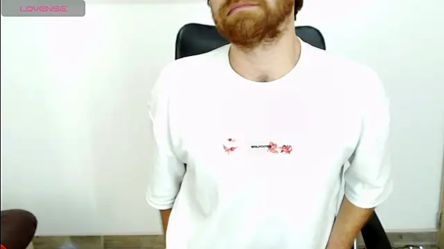 Snapshot of michacosio chatting on October 8, 2025, 1:07 am michacosio online show from October 8, 2025, 1:07 am