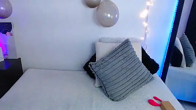 Snapshot of Isa_Maiden1 chatting on March 13, 2026, 4:23 pm Isa Maiden1 online show from March 13, 2026, 4:23 pm