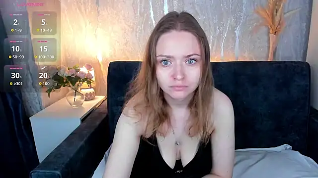 Snapshot of Linda_Bryant chatting on July 18, 2026, 1:03 am Linda Bryant online show from July 18, 2026, 1:03 am