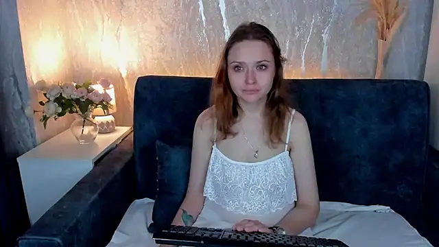 Snapshot of Linda_Bryant chatting on July 14, 2026, 1:05 am Linda Bryant online show from July 14, 2026, 1:05 am