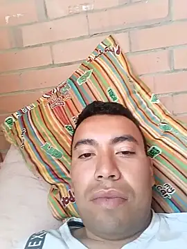 Snapshot of Diego_leon27 chatting on October 11, 2025, 4:52 pm Diego leon27 online show from October 11, 2025, 4:52 pm