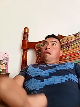 Snapshot of Diego_leon27 chatting on September 24, 2025, 2:45 pm Diego leon27 online show from September 24, 2025, 2:45 pm