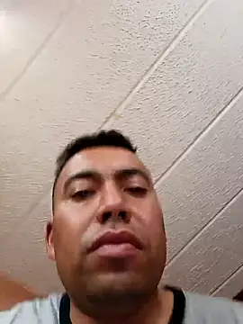 Snapshot of Diego_leon27 chatting on September 19, 2025, 1:59 pm Diego leon27 online show from September 19, 2025, 1:59 pm