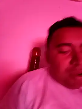 Snapshot of Diego_leon27 chatting on January 5, 2025, 3:43 am Diego leon27 online show from January 5, 2025, 3:43 am