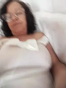 Snapshot of mariy522 chatting on November 10, 2025, 10:42 am mariy522 online show from November 10, 2025, 10:42 am