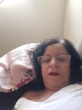 Snapshot of mariy522 chatting on November 15, 2025, 11:25 am mariy522 online show from November 15, 2025, 11:25 am