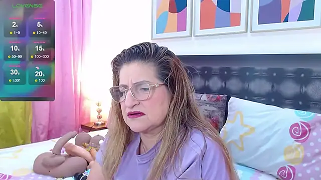 Snapshot of sandra_20 chatting on July 22, 2026, 10:50 am sandra 20 online show from July 22, 2026, 10:50 am