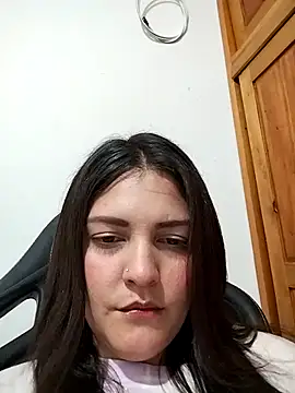 Snapshot of Mia_Hampton chatting on December 2, 2025, 11:17 pm Mia Hampton online show from December 2, 2025, 11:17 pm