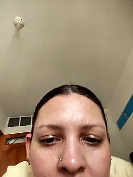 Snapshot of Mia_Hampton chatting on April 3, 2026, 7:20 pm Mia Hampton online show from April 3, 2026, 7:20 pm