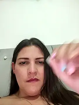 Snapshot of Mia_Hampton chatting on May 7, 2026, 8:56 pm Mia Hampton online show from May 7, 2026, 8:56 pm