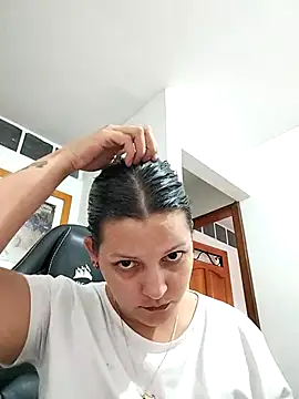 Mia Hampton online show from February 17, 2026, 9:12 pm