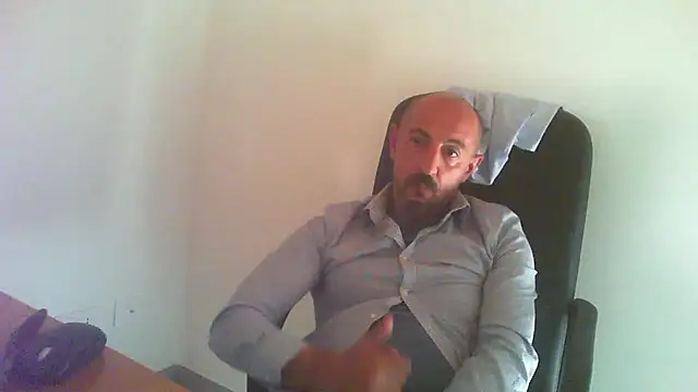 Snapshot of MzSardo chatting on June 9, 2026, 12:39 pm MzSardo online show from June 9, 2026, 12:39 pm