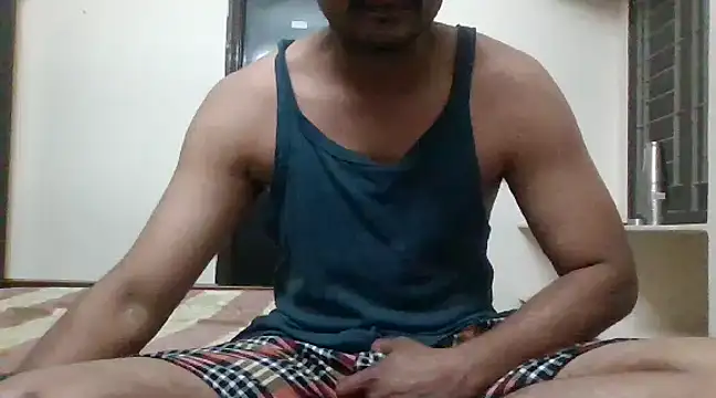 Snapshot of hydhunk29 chatting on January 6, 2025, 5:27 pm hydhunk29 online show from January 6, 2025, 5:27 pm