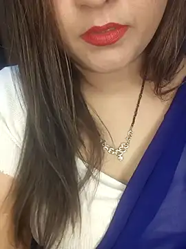 Snapshot of Indian_hotmilfs chatting on January 14, 2025, 2:00 pm Indian hotmilfs online show from January 14, 2025, 2:00 pm