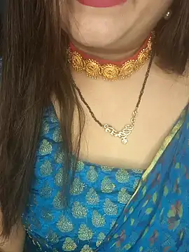 Snapshot of Indian_hotmilfs chatting on January 9, 2025, 2:29 pm Indian hotmilfs online show from January 9, 2025, 2:29 pm