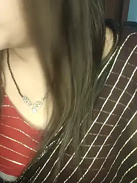 Snapshot of Indian_hotmilfs chatting on January 23, 2025, 3:32 pm Indian hotmilfs online show from January 23, 2025, 3:32 pm