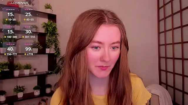 Snapshot of KateCuddle chatting on April 22, 2026, 3:02 am KateCuddle online show from April 22, 2026, 3:02 am