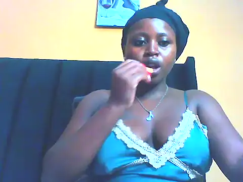 Snapshot of EboniesBelle chatting on April 19, 2026, 7:20 am EboniesBelle online show from April 19, 2026, 7:20 am