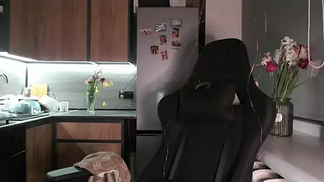 Snapshot of delightful_sofi chatting on May 10, 2026, 9:27 pm delightful sofi online show from May 10, 2026, 9:27 pm