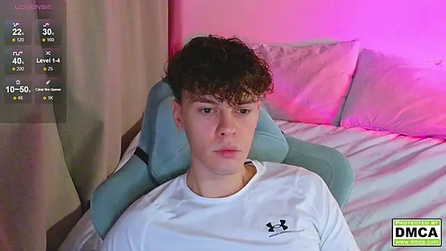 Snapshot of cute_thomas chatting on November 17, 2025, 3:05 pm cute thomas online show from November 17, 2025, 3:05 pm