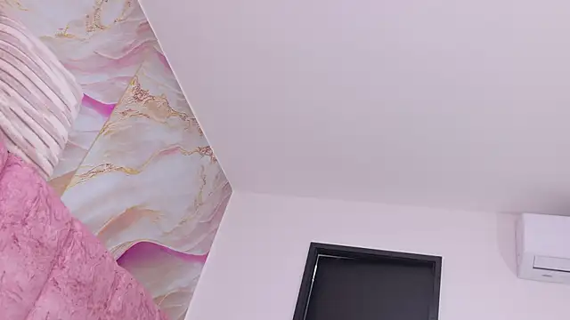 Snapshot of celeste_sea chatting on August 3, 2026, 7:20 pm celeste sea online show from August 3, 2026, 7:20 pm