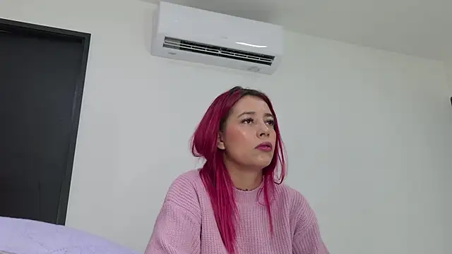 Snapshot of celeste_sea chatting on July 9, 2026, 7:13 pm celeste sea online show from July 9, 2026, 7:13 pm