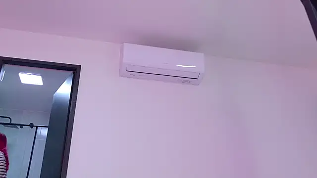 Snapshot of celeste_sea chatting on July 23, 2026, 1:58 am celeste sea online show from July 23, 2026, 1:58 am