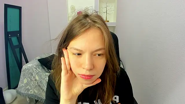 Persephoni online show from March 20, 2026, 3:35 pm