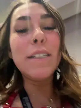 LeaGambit   online show from January 24, 2025, 12:20 am