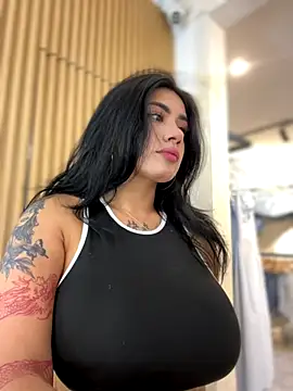 Snapshot of clarachanelricek chatting on October 21, 2025, 7:13 pm clarachanelricek online show from October 21, 2025, 7:13 pm