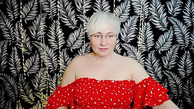 Snapshot of Olivia_playful chatting on May 24, 2026, 10:26 am Olivia playful online show from May 24, 2026, 10:26 am