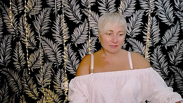 Olivia playful online show from October 10, 2025, 11:44 am