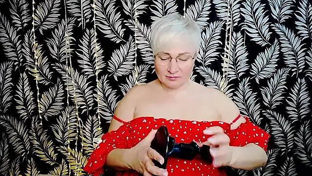 Snapshot of Olivia_playful chatting on June 7, 2026, 10:09 am Olivia playful online show from June 7, 2026, 10:09 am