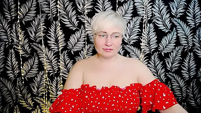 Olivia playful online show from May 4, 2026, 10:29 am