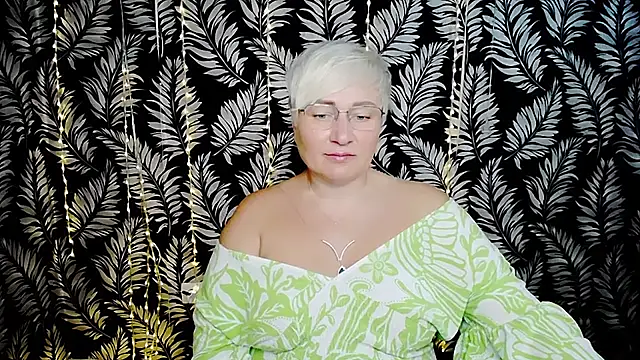 Snapshot of Olivia_playful chatting on June 28, 2026, 10:21 am Olivia playful online show from June 28, 2026, 10:21 am