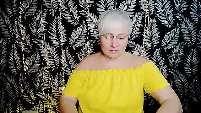 Snapshot of Olivia_playful chatting on July 10, 2026, 10:15 am Olivia playful online show from July 10, 2026, 10:15 am