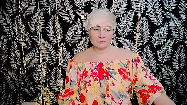 Snapshot of Olivia_playful chatting on March 6, 2026, 12:44 pm Olivia playful online show from March 6, 2026, 12:44 pm