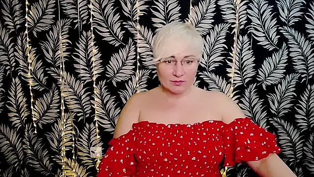 Snapshot of Olivia_playful chatting on February 27, 2026, 12:38 pm Olivia playful online show from February 27, 2026, 12:38 pm