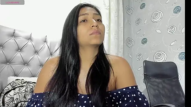 luna evaa online show from October 8, 2025, 3:24 pm